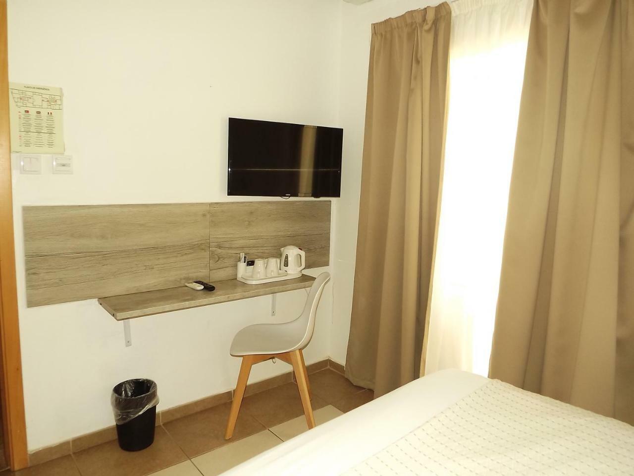 Hotel Mar Azul Лагос Екстериор снимка