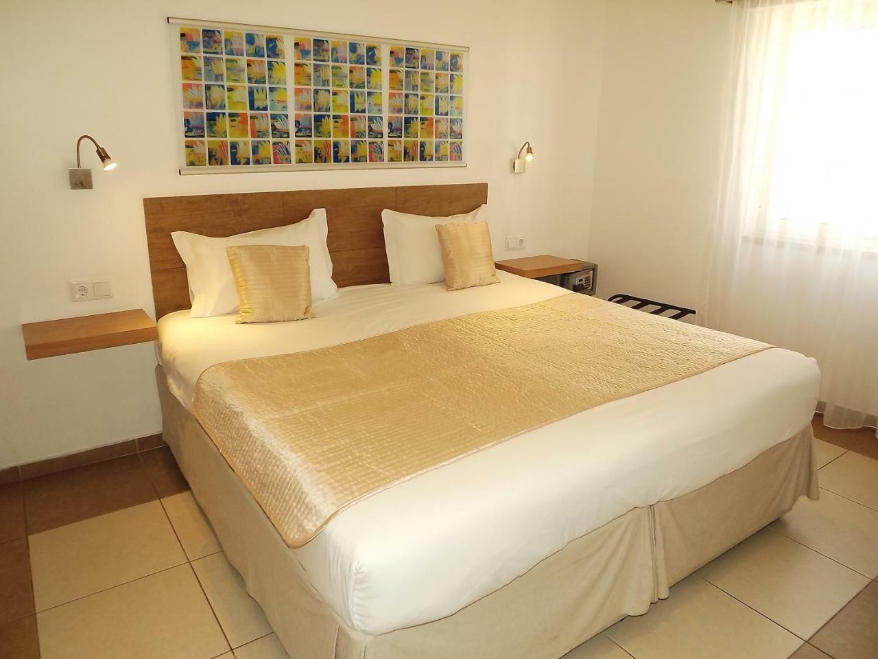 Hotel Mar Azul Лагос Екстериор снимка