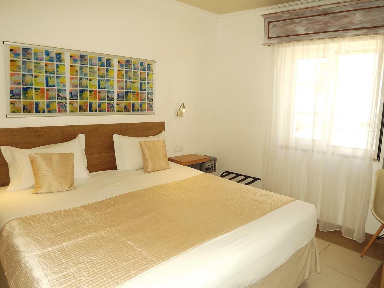 Hotel Mar Azul Лагос Екстериор снимка